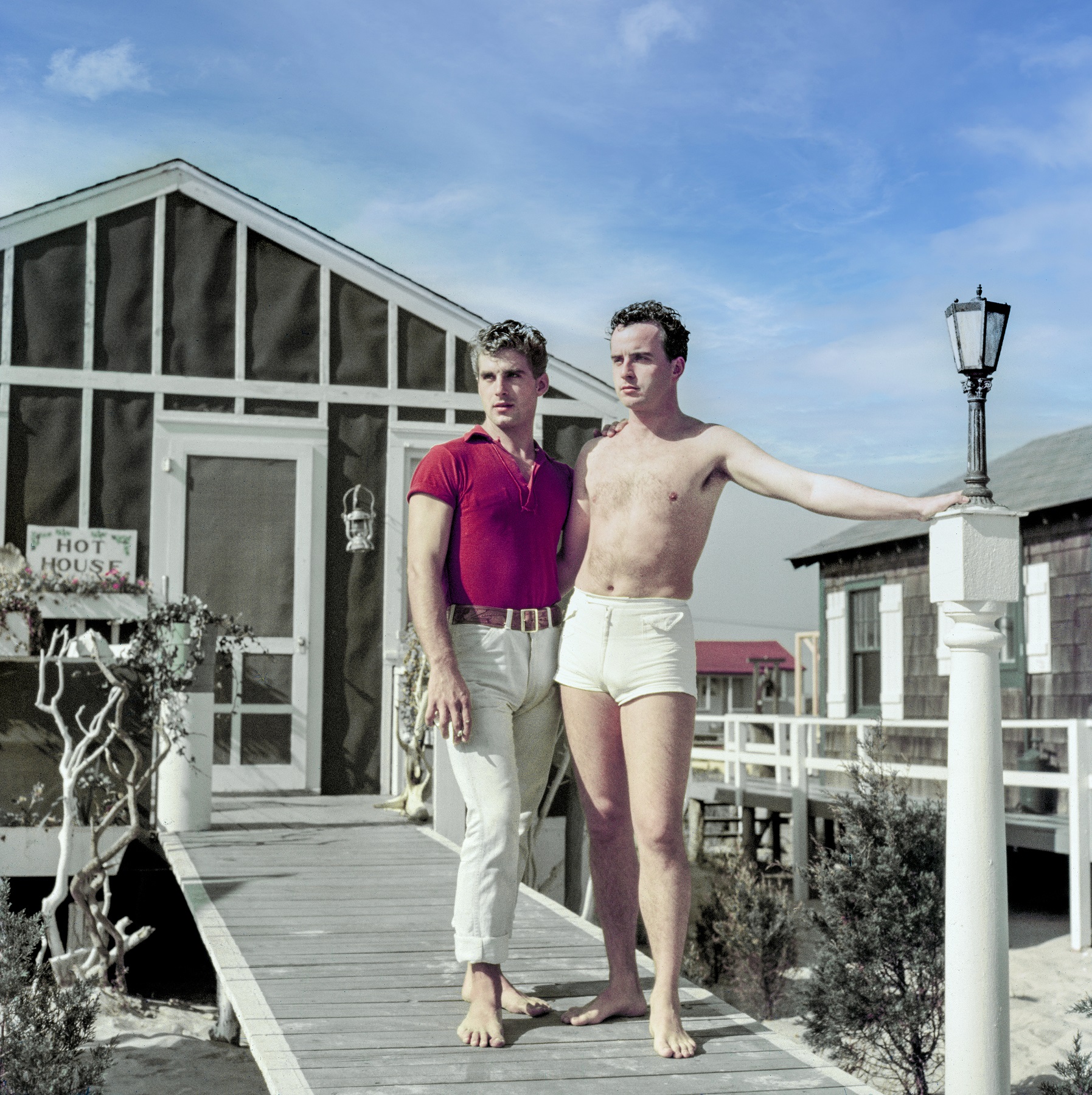 These Incredible Photos Show What Gay Life Was Like In A S Lgbtq