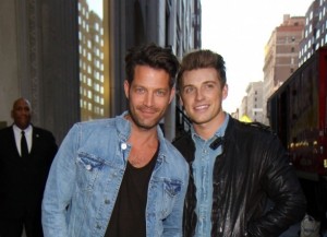 Nate-Berkus-Jeremiah-Brent-2-600x450