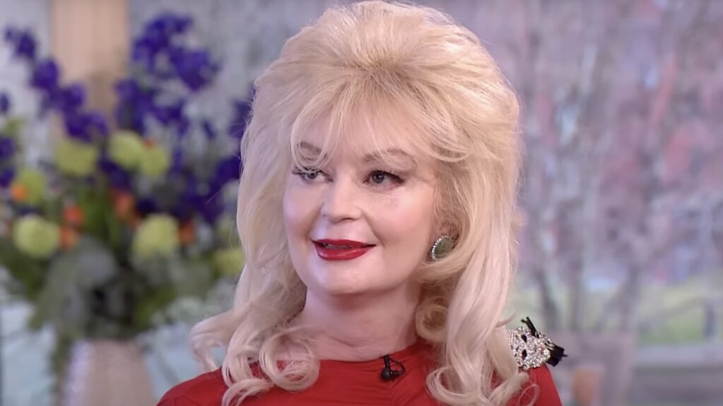 Lauren Harries on This Morning.