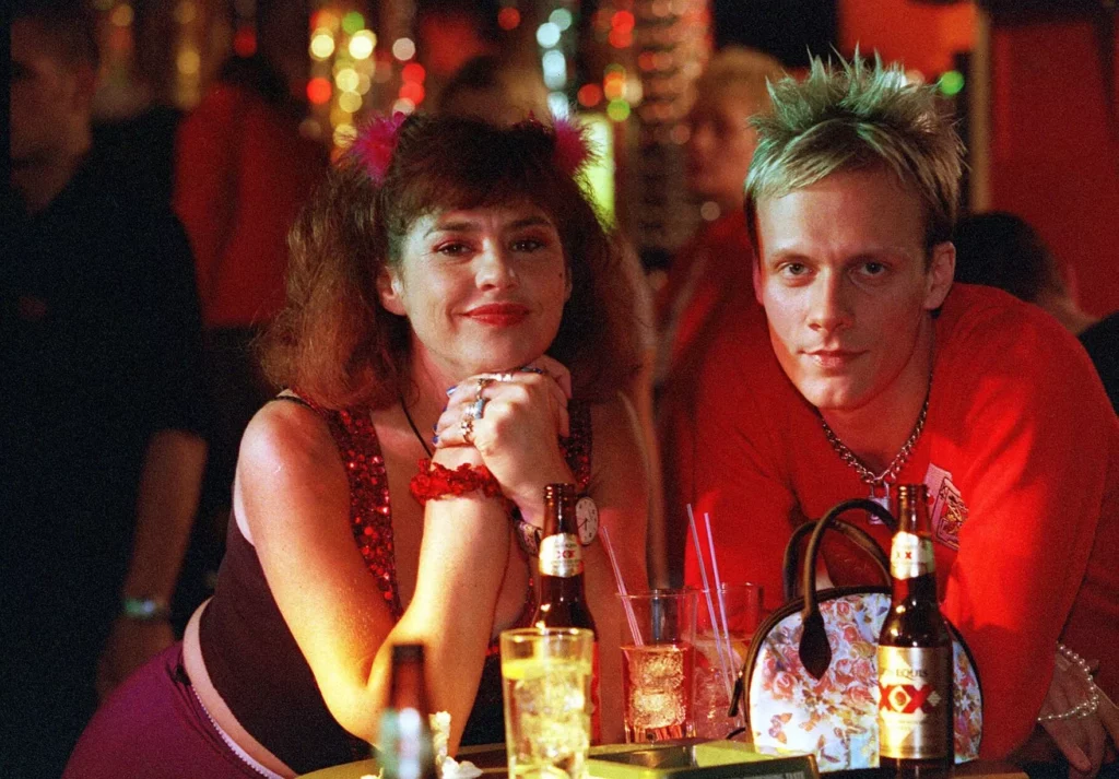 Antony Cotton (right) with Denise in Queer As Folk (Image: Channel 4)