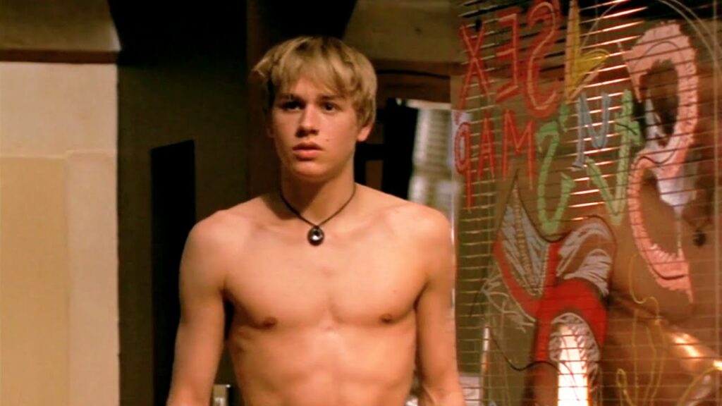 Charlie Hunnam in Queer As Folk (Image: Channel 4)