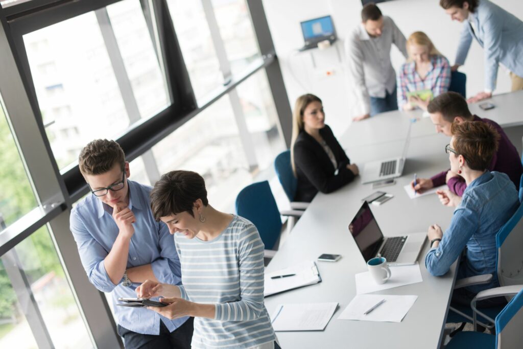 Stock image of peopple working in an office