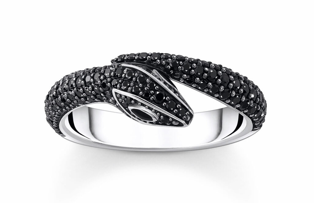 Crystal black snake ring