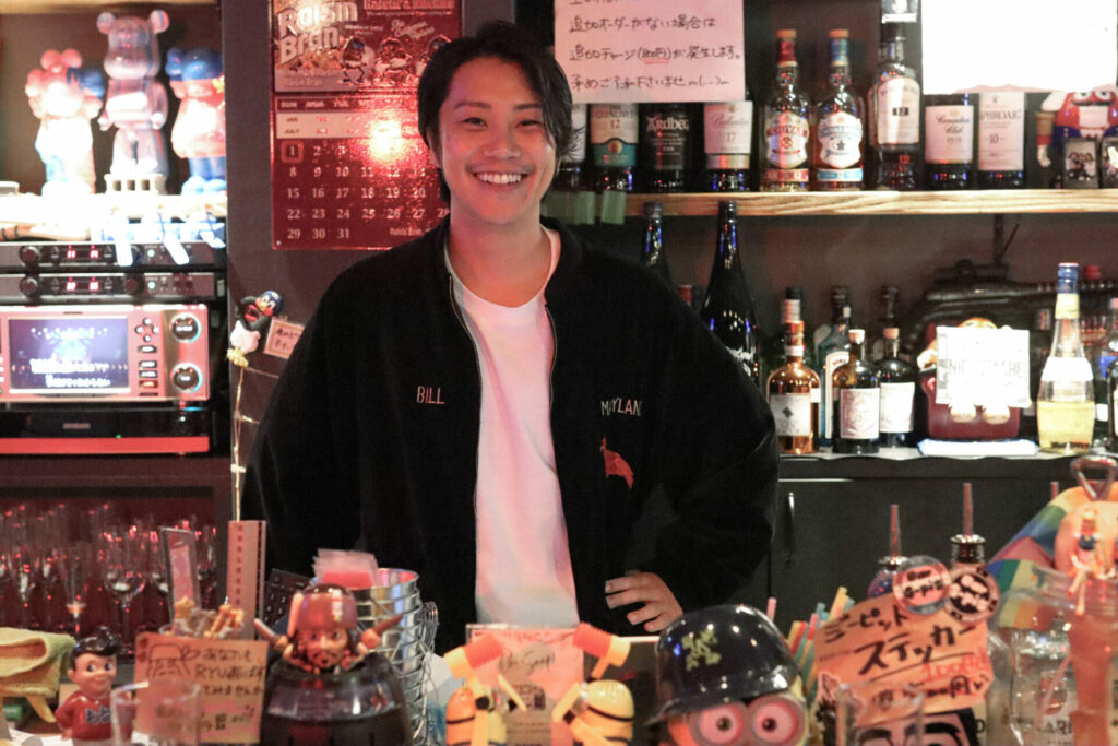 Kento, the owner of Bar G-Pit 