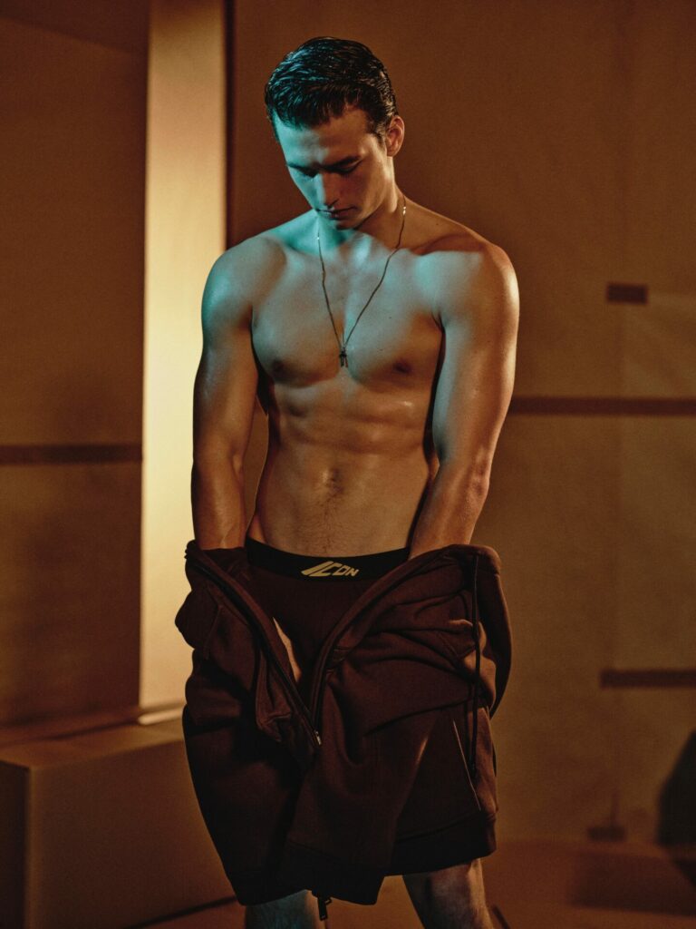 Bách poses topless in Dsquared2’s black signature Icon briefs in moody shot